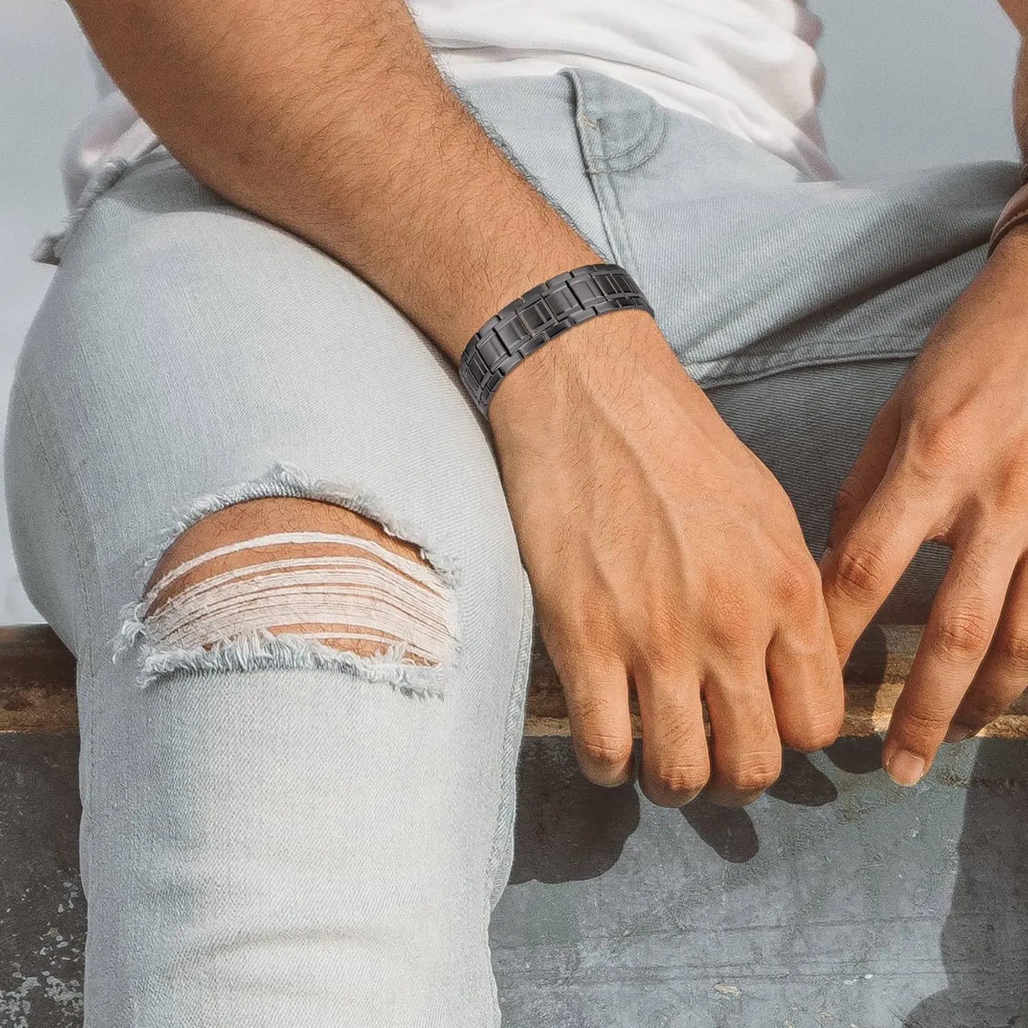 Powerful  Magnetic Braclet 27 Ultra